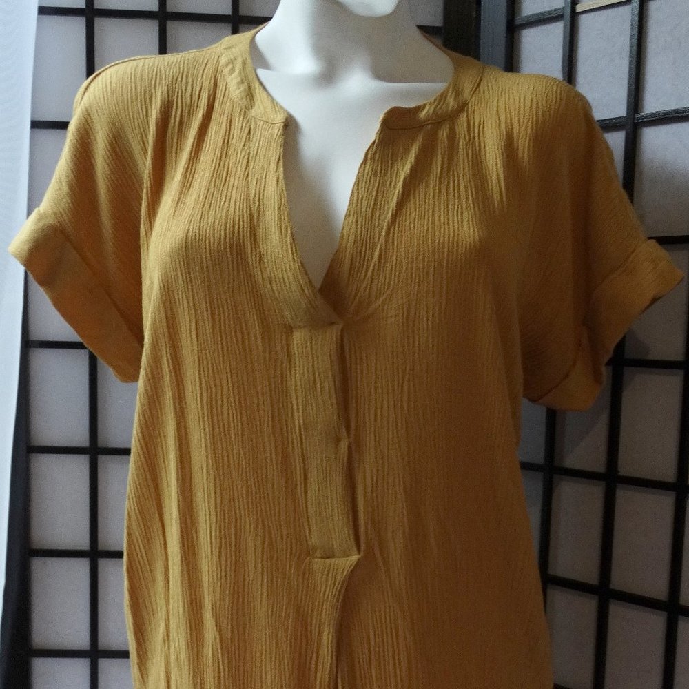 Vince Camuto Women's Size Petite L Short Sleeve Tunic Top